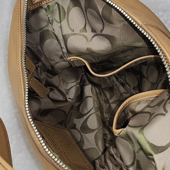 Vintage Coach Legacy slim shoulder crossbody/Hobo bag tan leather - Picture 14 of 16